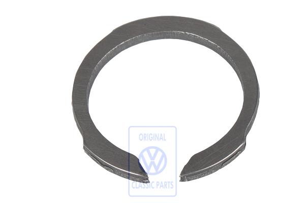 Securing ring for VW LT Mk2