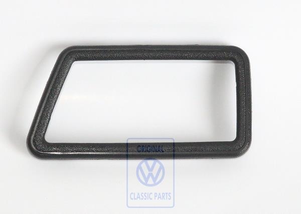 Door actuator trim