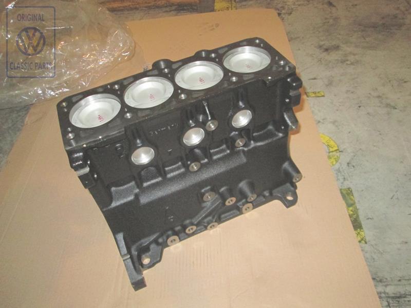 Cylinder block with piston for VW Golf Mk3