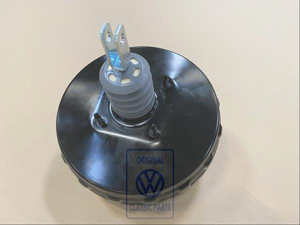 Brake booster for VW T4