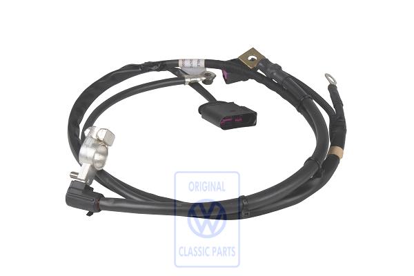 Wiring harness for battery and alternator