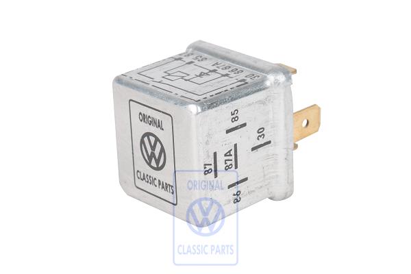 Contact close relay Polo G40