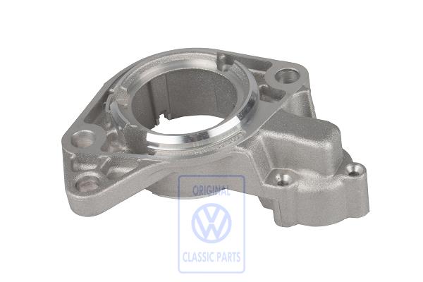 Drive bearing housing