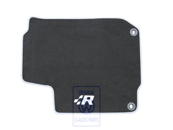 Floor mats for Golf Mk4 R32