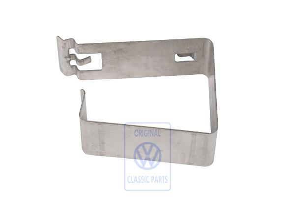 Clip for VW Polo Mk2