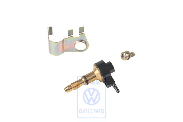 Idle adjustment screw